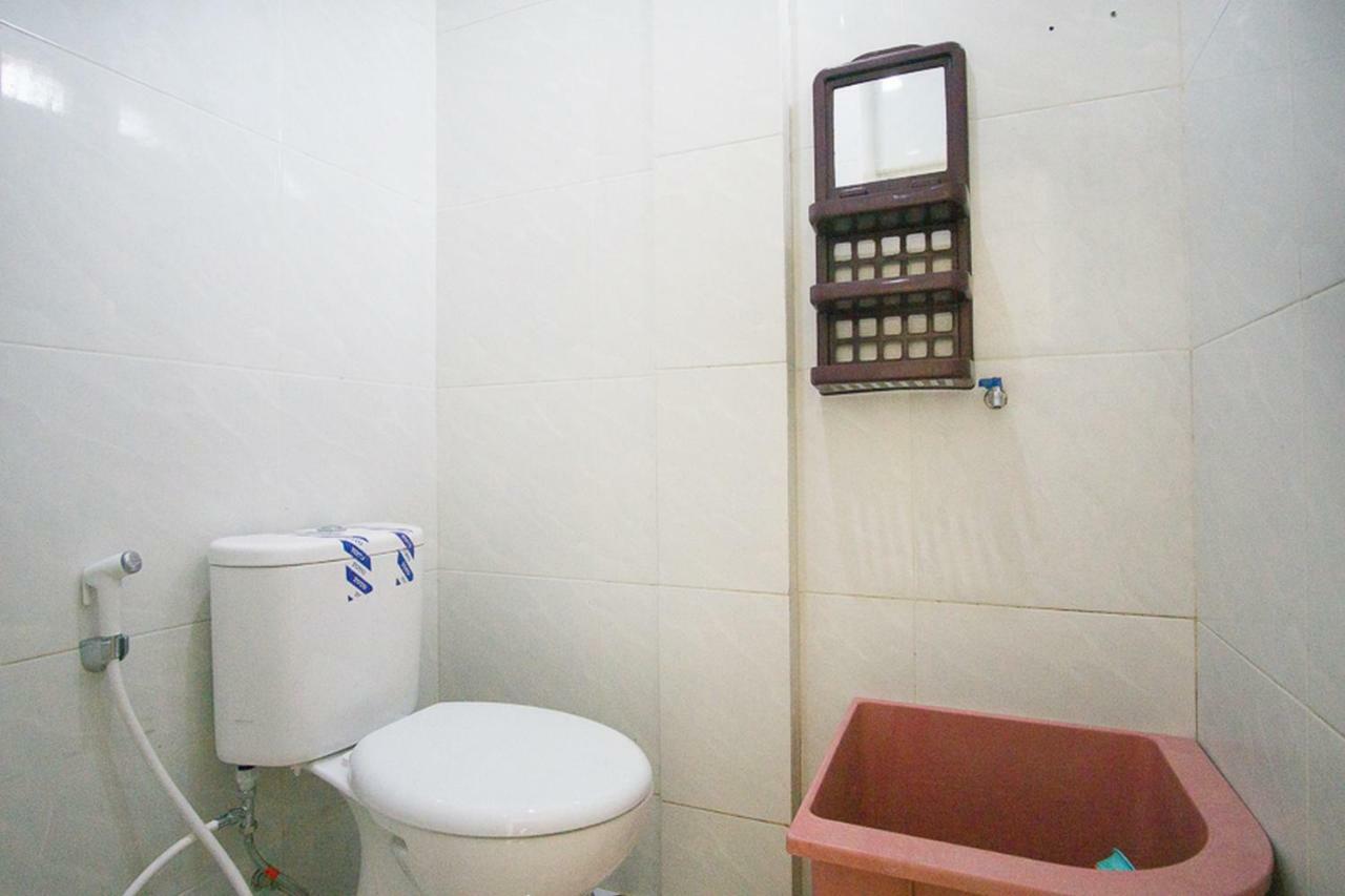 Hotel Reddoorz @ Pematangsiantar 2 Extérieur photo
